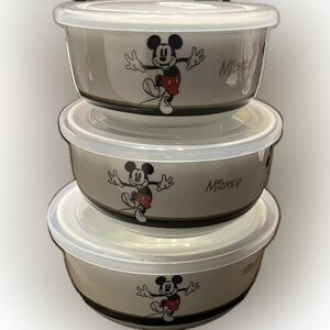 Disney Mickey Mouse Black & Gold Nesting Bowls with Pressure Release Lids